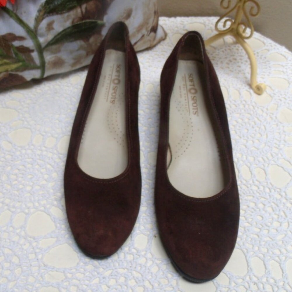 Softspots Brown Suede Small Wedge Ballerina Heels Size 8M